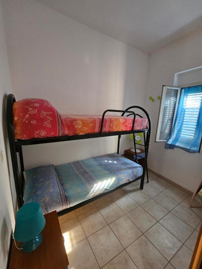 Casa Vacanze Leonardo 페스키치 외부 사진