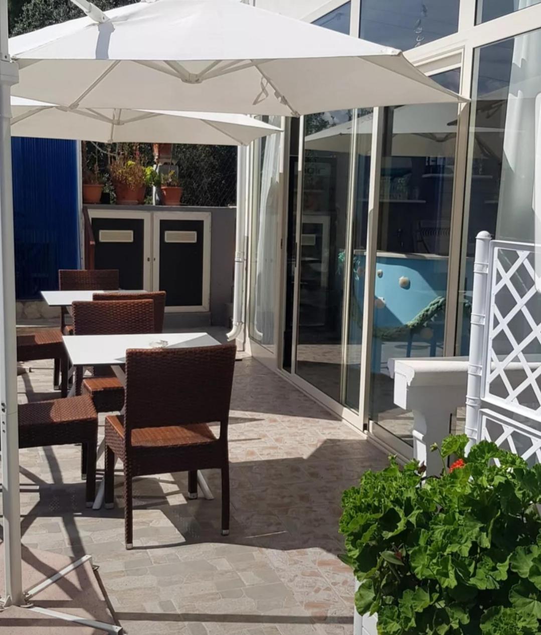 Casa Vacanze Leonardo 페스키치 외부 사진